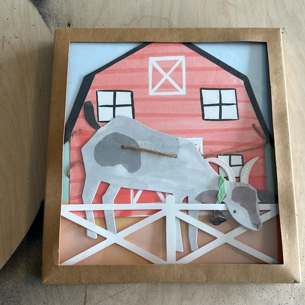 NWT Barn Theme Party Garland by Meri Meri